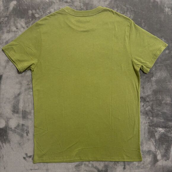 'This Guy Needs A Beer' T-Shirt Men's Sz L Green S/S St Patrick's Day Irish - Picture 2 of 5